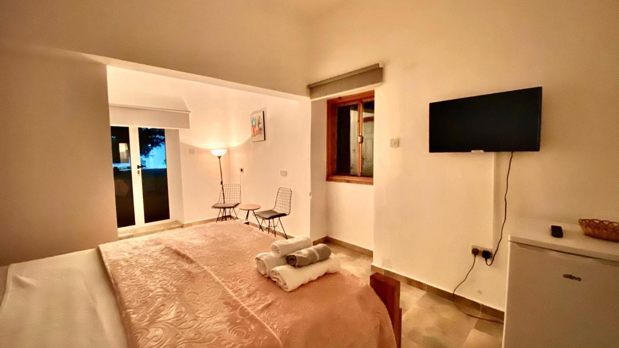 Hera Palace Boutique Otel Yialousa ภายนอก รูปภาพ